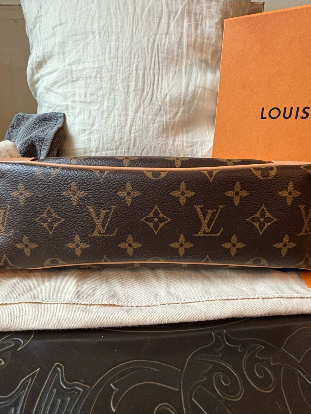 Louis Vuitton Odeon Brown Monogram Canvas Shoulder Bag with Natural Trim - Picture 10 of 16